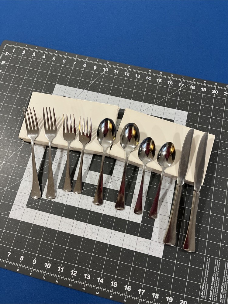 Oneida LTD 1881 Rogers Distinction Fireside 2-Piece Stainless Place Settings