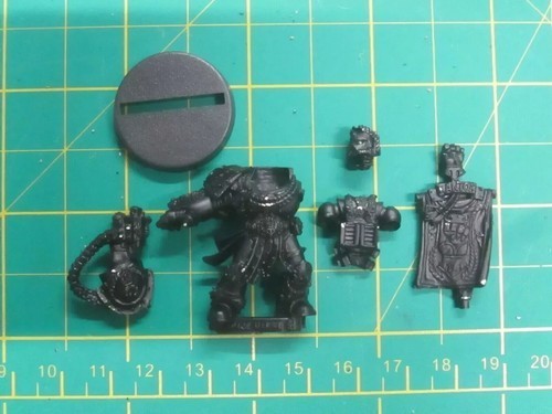 Metal Warhammer Chapter Master Pedro Kantor Miniature