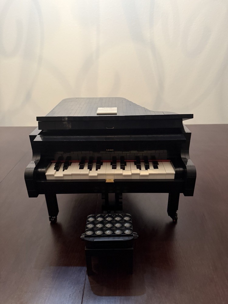 LEGO Ideas: Grand Piano (21323) 100% Complete