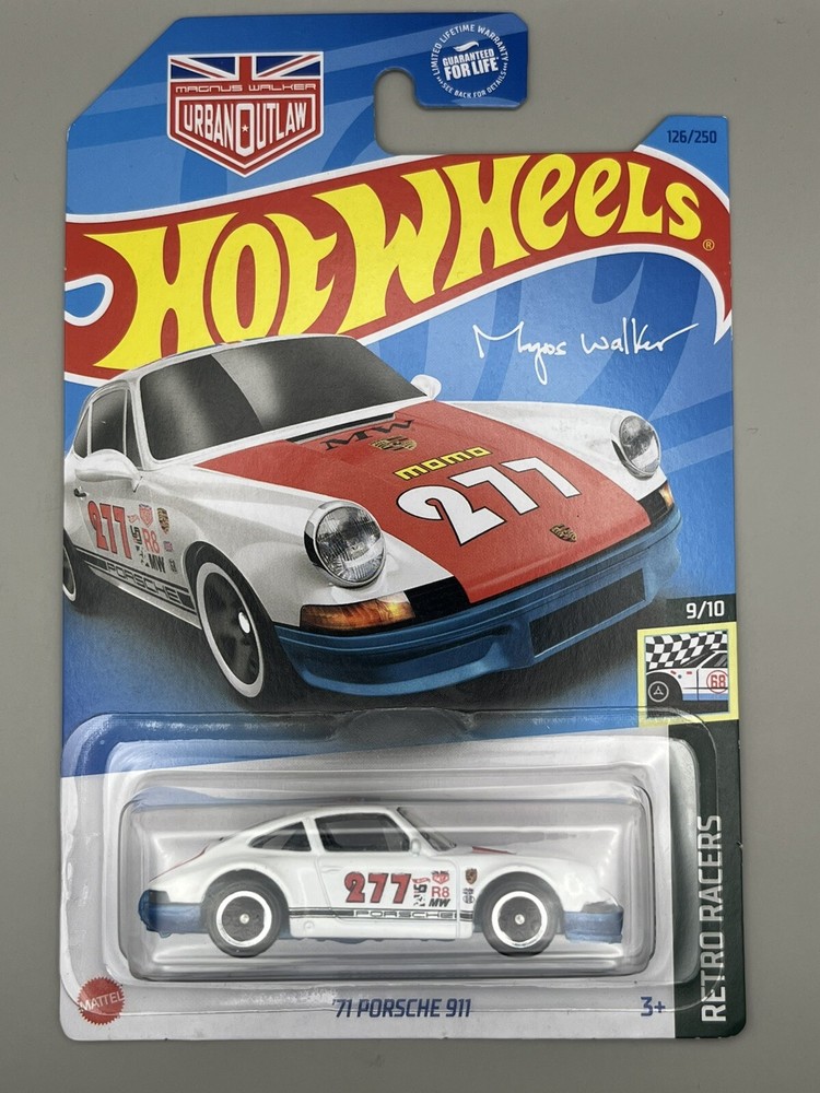 Hot Wheels HW Retro Racers ‘71 Porsche 911 9/10 White 126/250Magnus Walker 2021