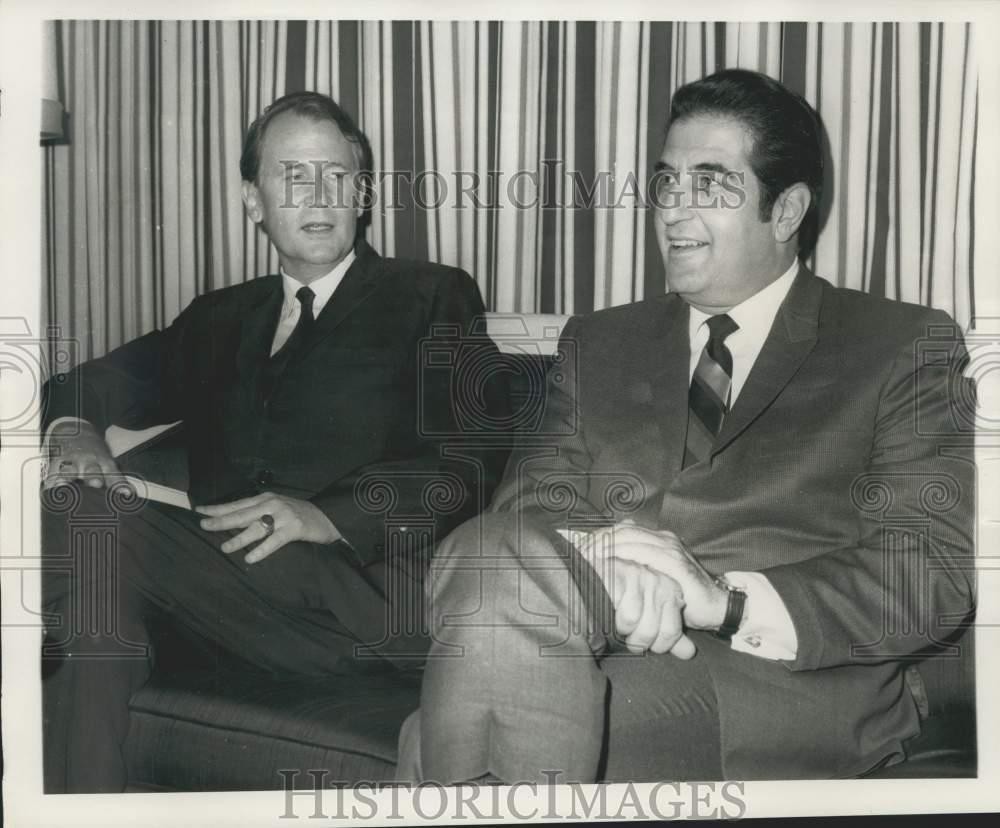1969 Press Photo Dr. Wendell Phillips, Christian Evangelist John Edmund Haggai