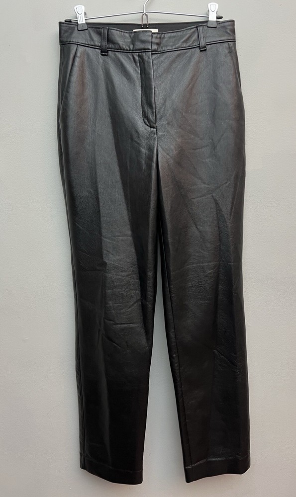 Aritzia Babaton Vegan Leather Pants in Black Size 6