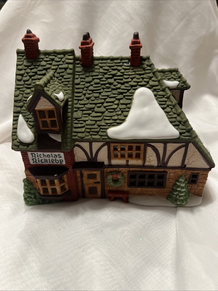 DEPT 56 1988 Dickens Village Nicholas Nickleby Cottage