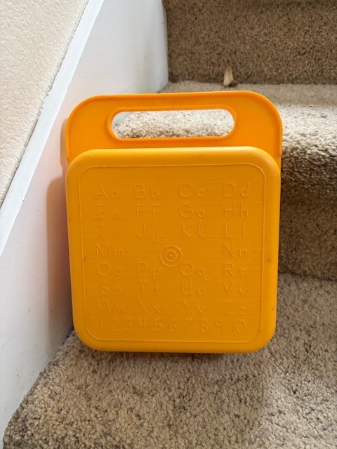TUPPERWARE ~ Stencil ABC 123 Yellow School Kit Lunch Box Vintage 1970's