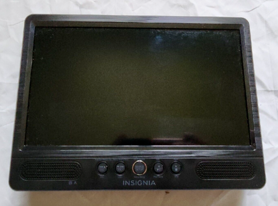Insignia NS-DD10PDVD19 10 inch Screen Portable DVD Player SOLD AS IS FOR PARTS