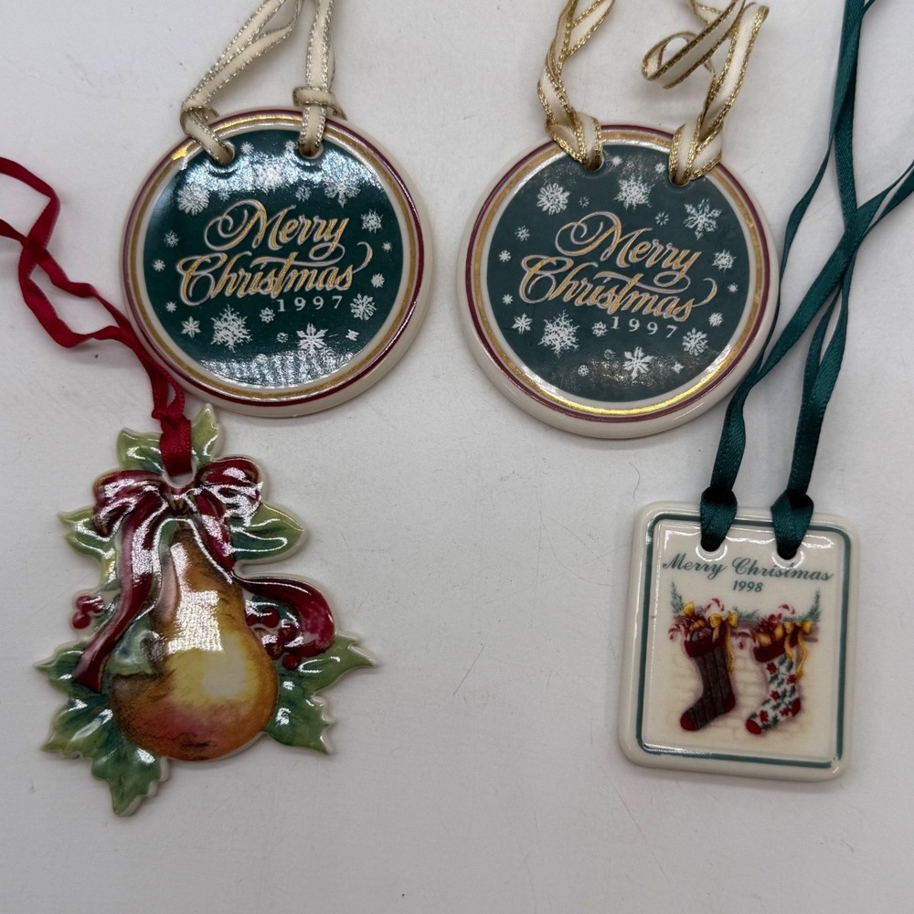 Longaberger VTG Christmas Tie On Ornaments Pear Stockings lot of 4