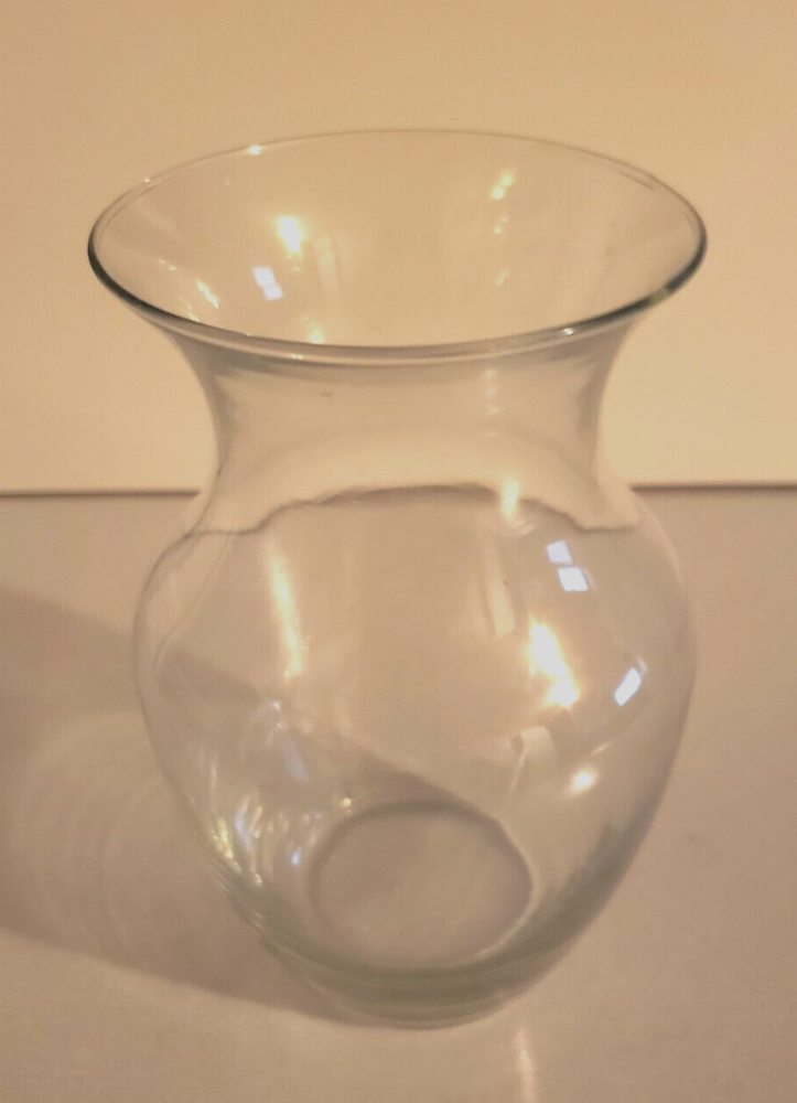 Clear Glass Hourglass Flower Vase PreOwned