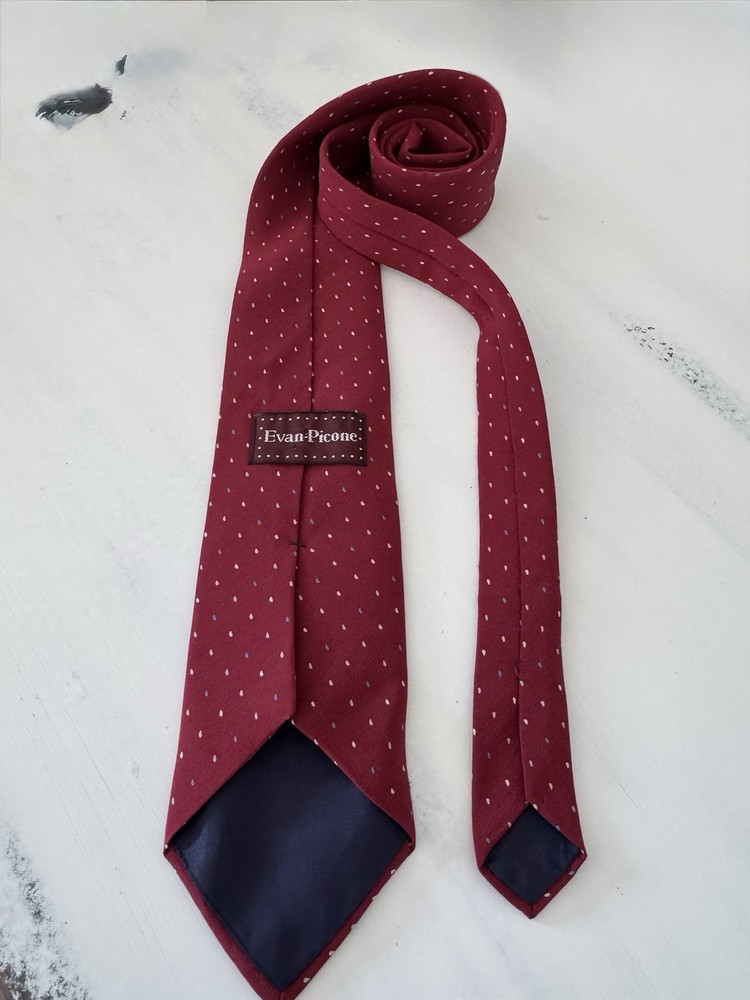 Evan Picone Men’s Silk Necktie Burgundy With Dots
