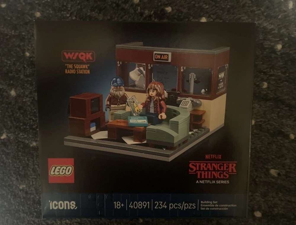 LEGO Stranger Things WSQK: The Squawk Radio Station (40891) – NEW SEALED