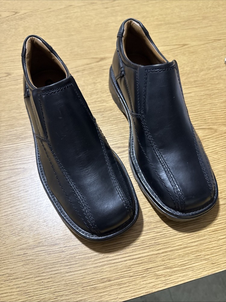 Men’s Shoes Size 9  Leather  GBX