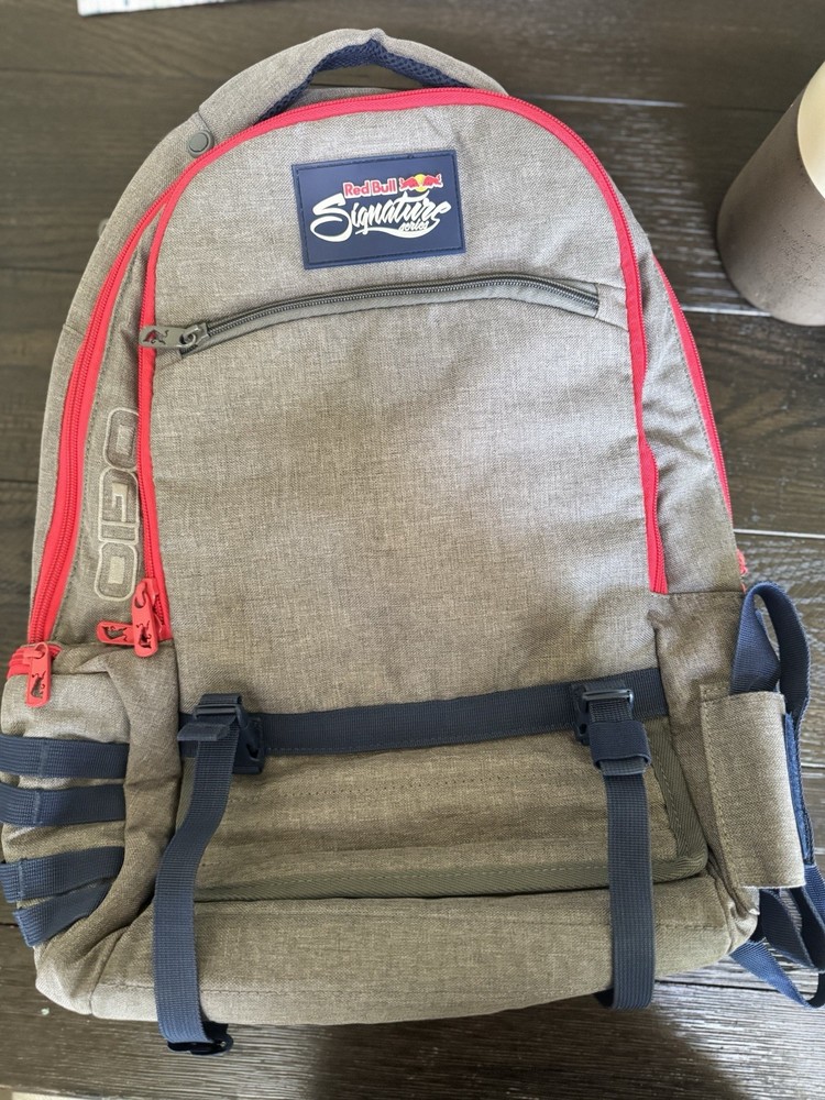OGIO RED BULL SIGNATURE SERIES BAG-PACK Gray Red Blue Limited Edition Tech Pack