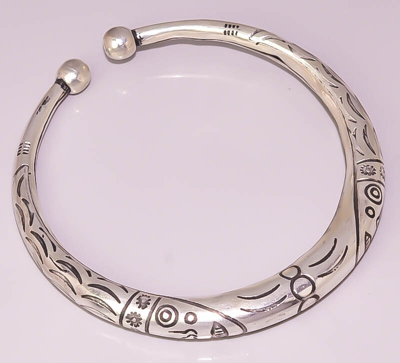 Ethnic Hand Engraved Vintage Look 925 STERLING SILVER PLATED BANGLE/CUFF