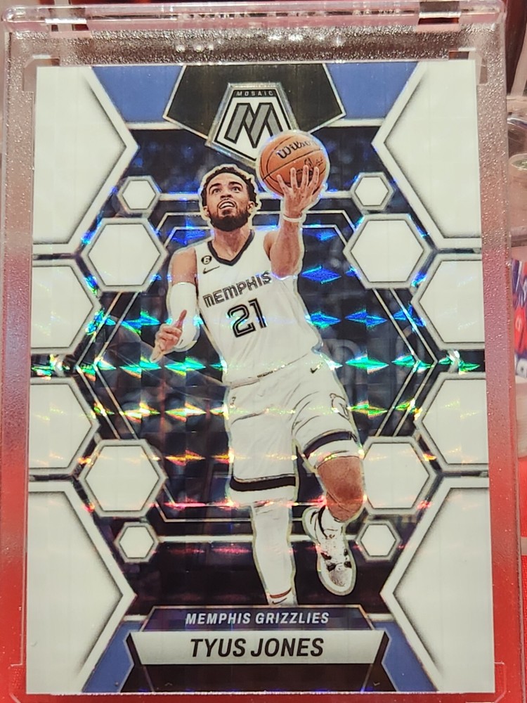 Mosaic Basketball 2022-23 - #194 Tyus Jones WHITE MOSAIC /25 Memphis Grizzlies