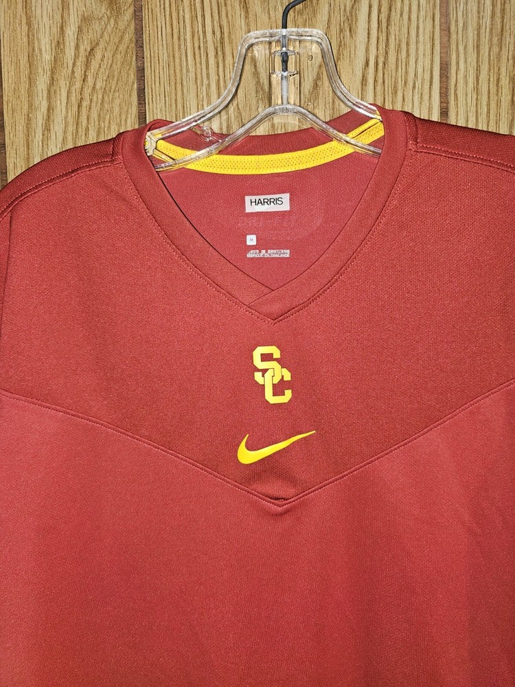 Nike University Of Southern California Medium Mens Red Graphic Logo Tshirt NCAA