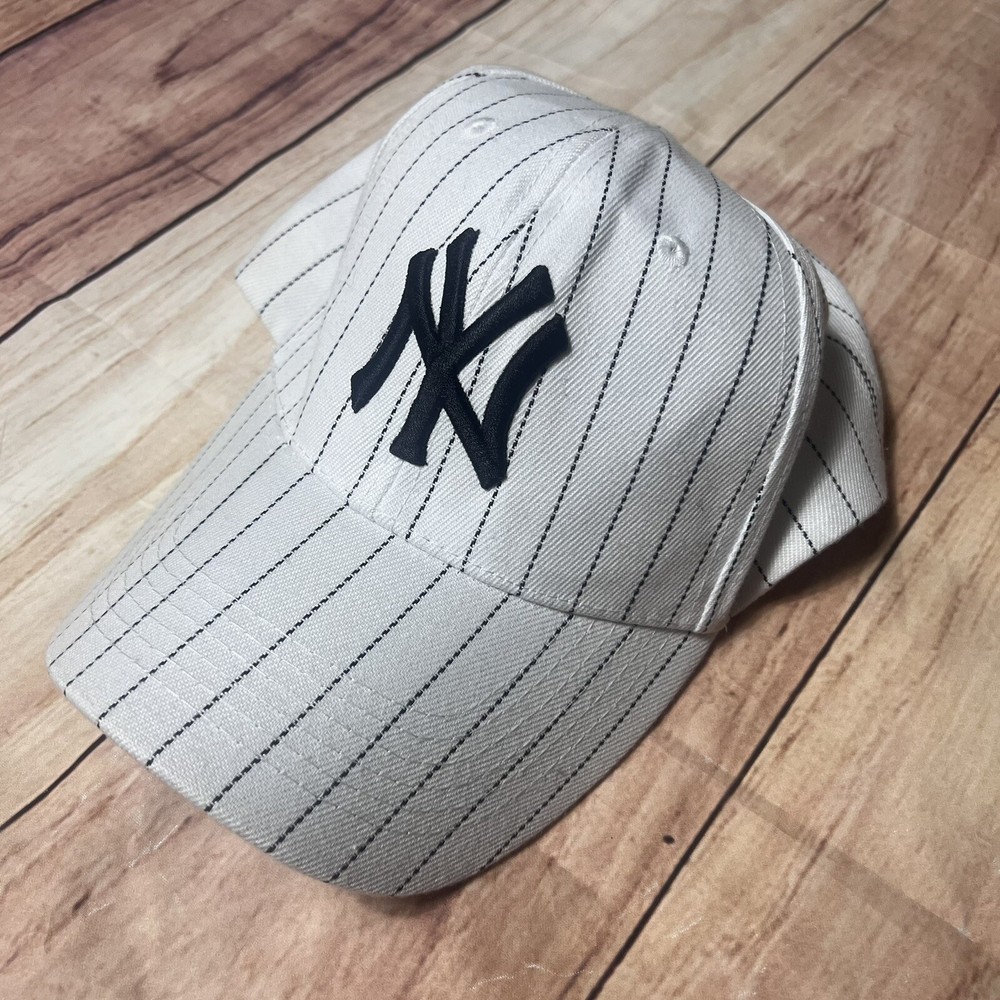 Vintage New York Yankees White Striped Baseball Cap