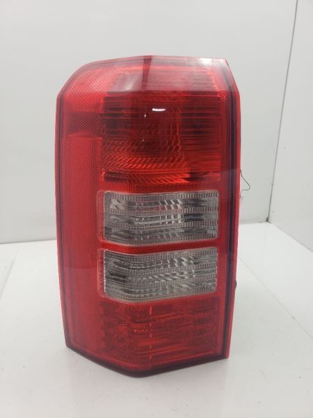 08-17 Jeep Patriot Left Tail Light Replacement Part 758250