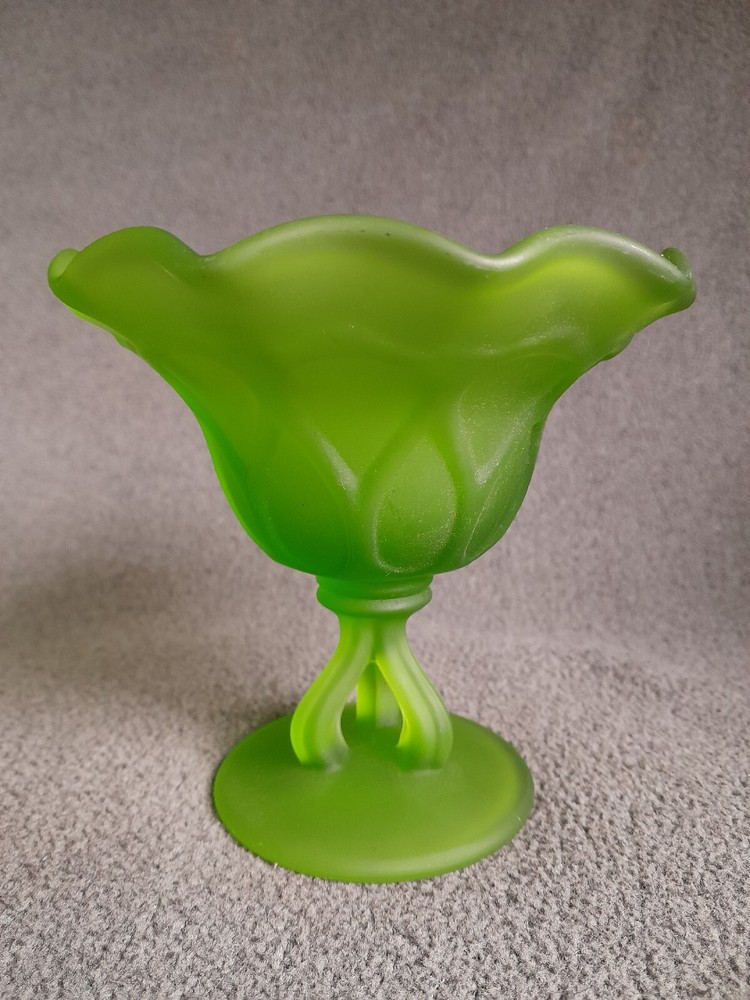 Vintage 1940s Westmoreland Green Satin Glass Compote Dish with Twisted Foot 5x5.5