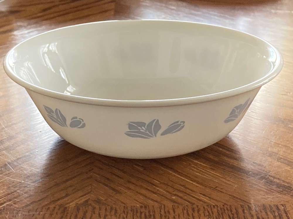 Corelle Friendship small soup bowl 6.25 inches wide 2 inches tall