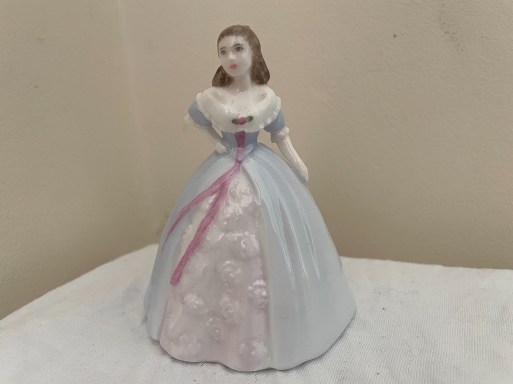 Coalport Porcelain Minuettes Collection Figurine - Joanne  3.5 inches High