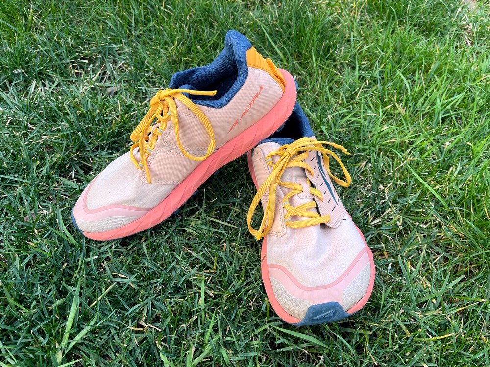 ALTRA Superior 5 Dusty Pink Athletic Trail Running Shoes Women’s 10