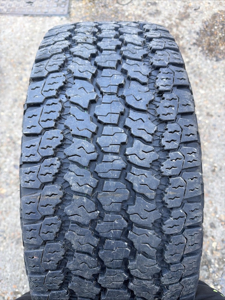 Goodyear Wrangler All-Terrain Adventure 265/60/18 265 60 18 110H M+S 8MM