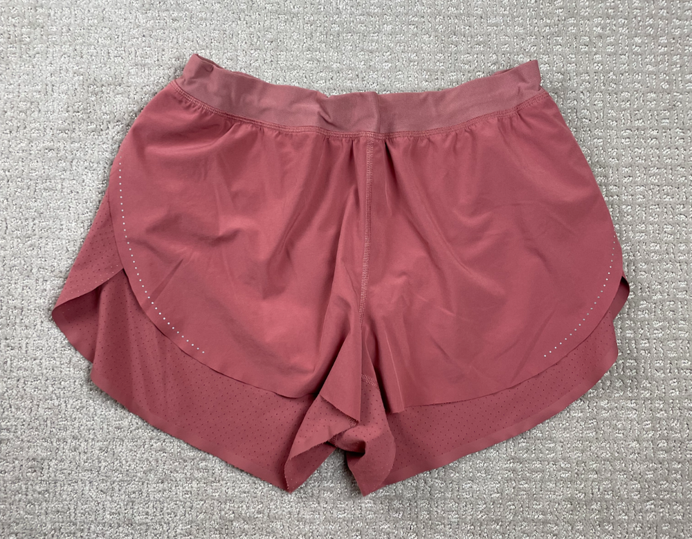 Lululemon Shorts Womens Size 10 Find Your Pace 3