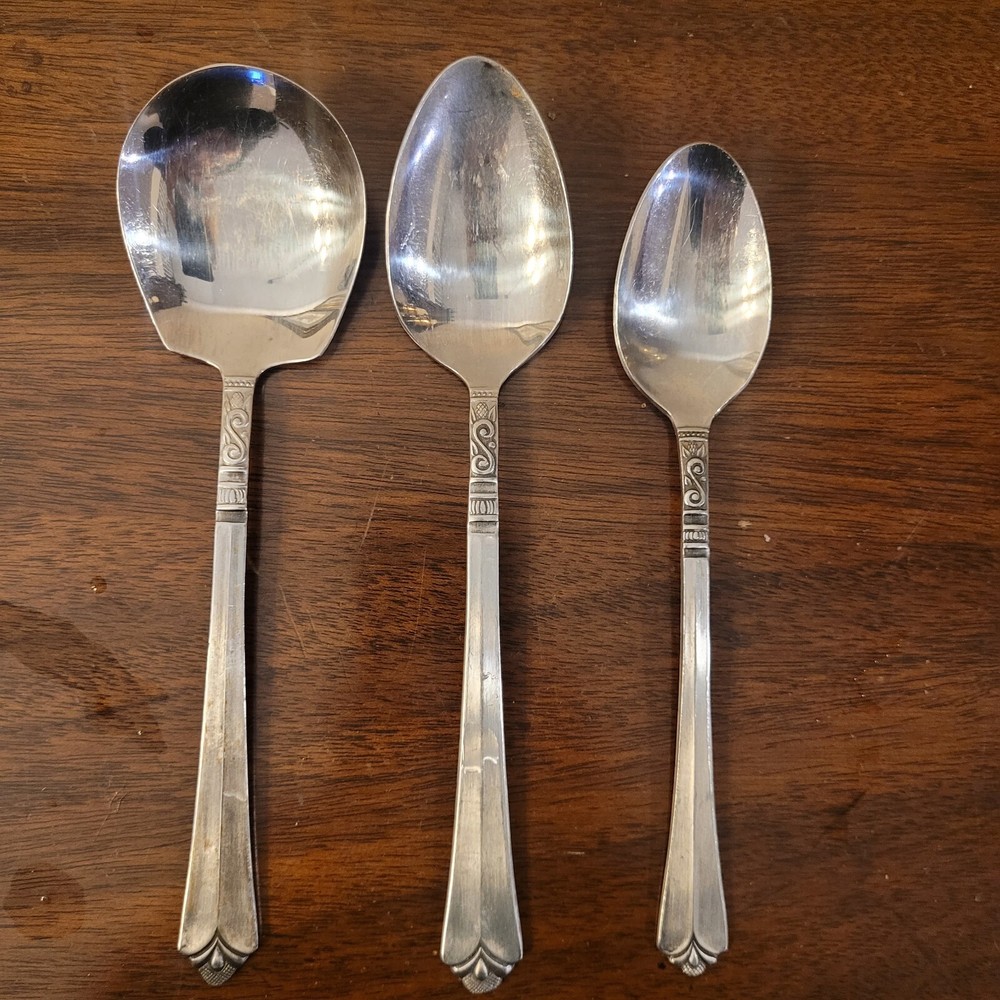 ORLEANS SILVER STAINLESS KOREA SERVING SPOONS - SET OF 3