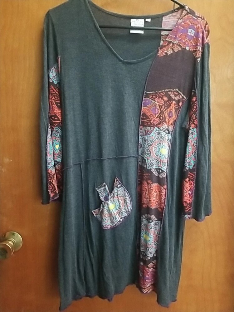 Parsley & Sage Tunic Top Womens Gray Size L  Rayon Art To Wear Boho