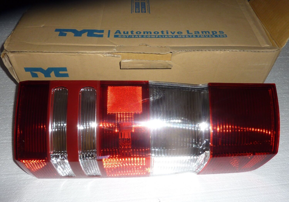 TYC Left Side Tail Light 11-6510-90-9 Mercedes Benz Sprinter 2500 3500