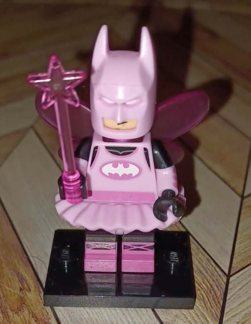 LEGO Batman Series 1 Pink Fairy Minifigure Batman Movie 71017 Complete Retired