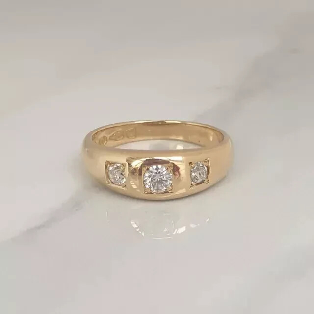 2.20Ct Round Cut Moissanite Mens Wedding Band in 14k Yellow Gold Plated