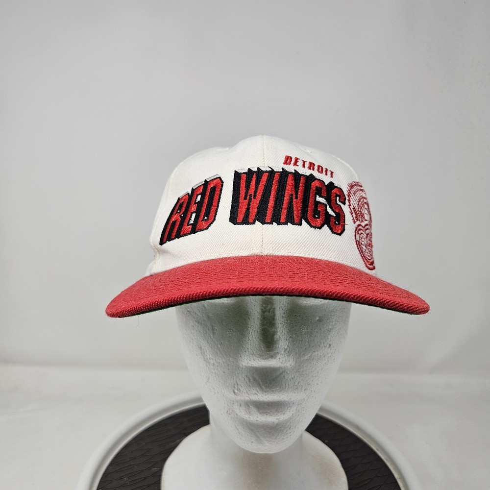 Vintage Detroit Red Wings Sports Specialties Snapback Hat Shadow 90s Spellout