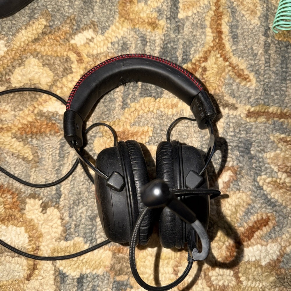 Hyper x Headset Cloud Pro Gaming Headset