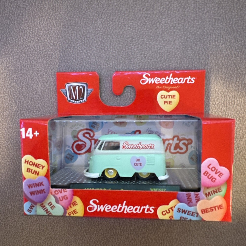 M2 MACHINES 2025 SWEETHEARTS 1960 VW Delivery Van WMTS 22 25-01