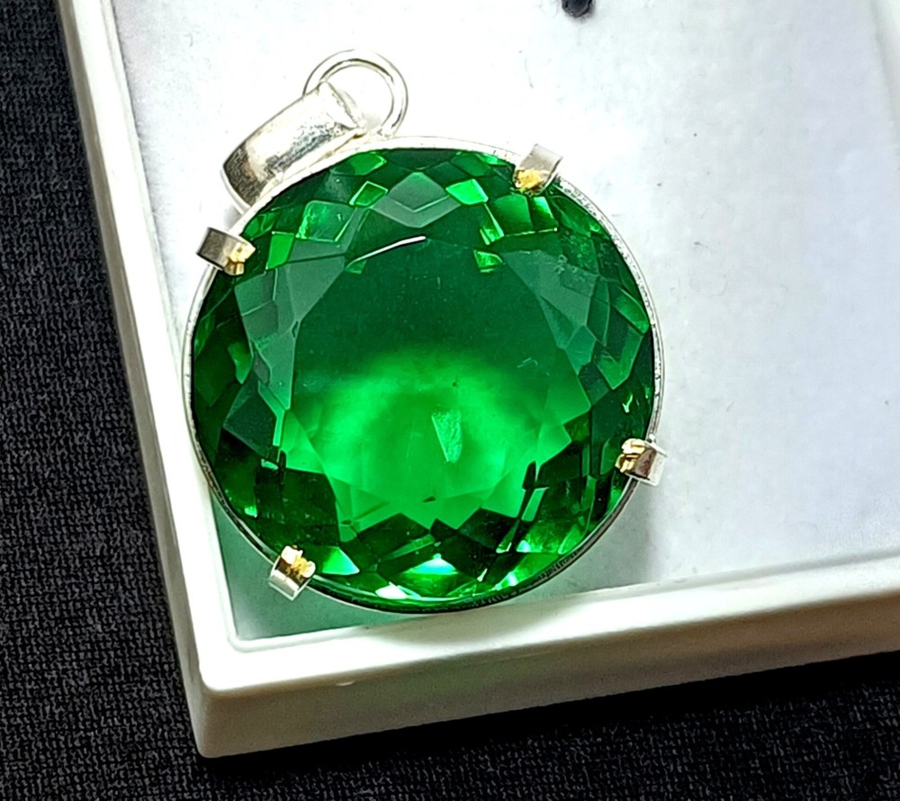 84.00 Ct Green Natural Topaz 925 Solid Silver Pendant Loose Gemstone