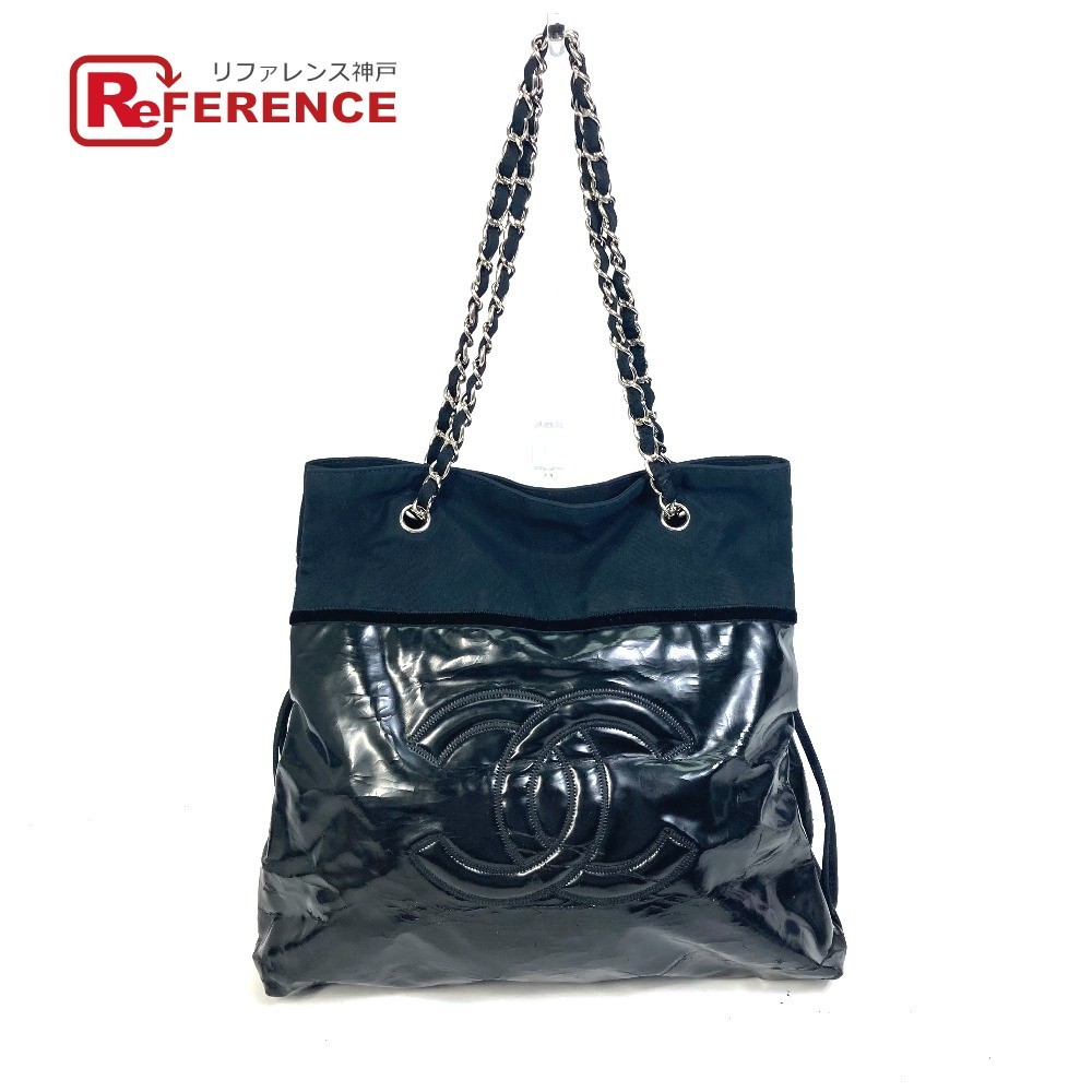 Chanel Black Enamel Chain Shoulder Tote Bag for Women Pre-Owned