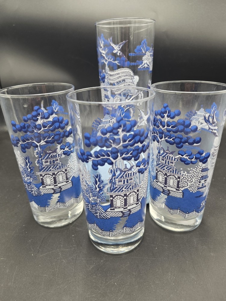 Vintage Johnson Brothers Blue Willow Ware Highball Glasses, Set of 4 Excellent!