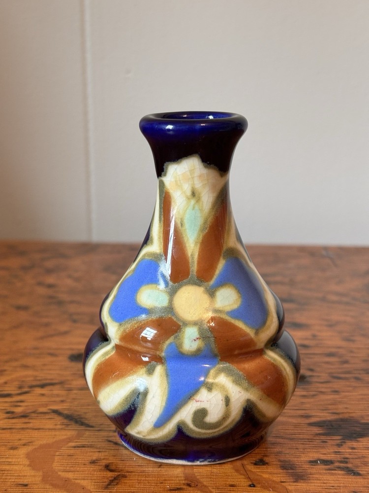 Vintage GOUDA-Style Japanese Ceramic Pottery Vase 4.5”