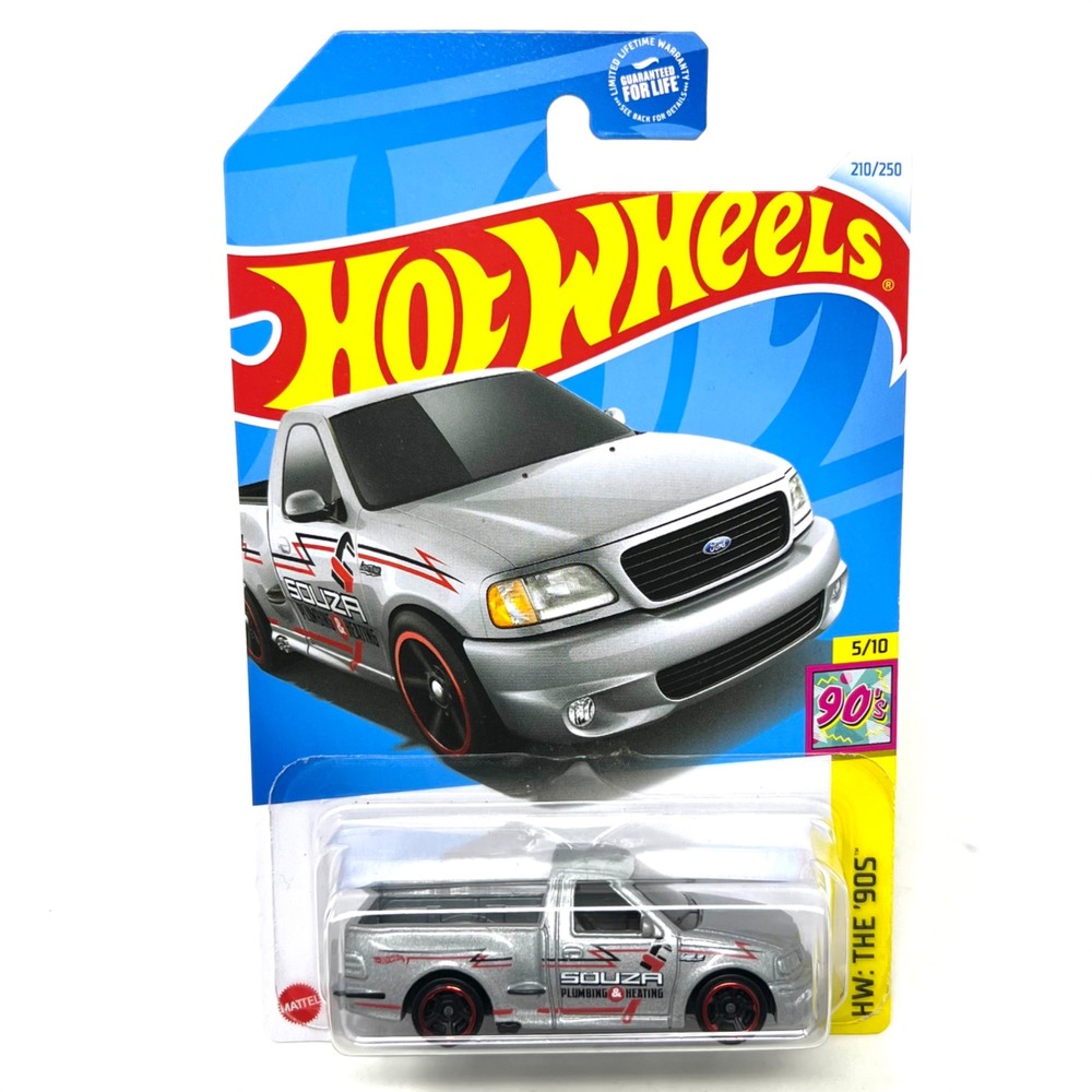 Hot Wheels 1999 Ford F-150 SVT Lightning 90s Nostalgic Diecast Replica by Mattel