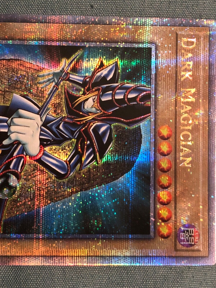 Dark Magician Quarter Century Secret Rare LC01-EN005 Attribute Error