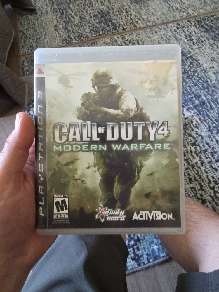 Call of Duty 4: Modern Warfare (Sony PlayStation 3, 2007)