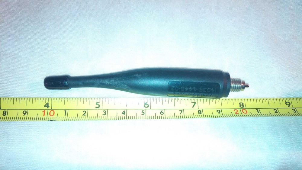 Harris Two Way Radio 762-870 MHZ  Stubby 4