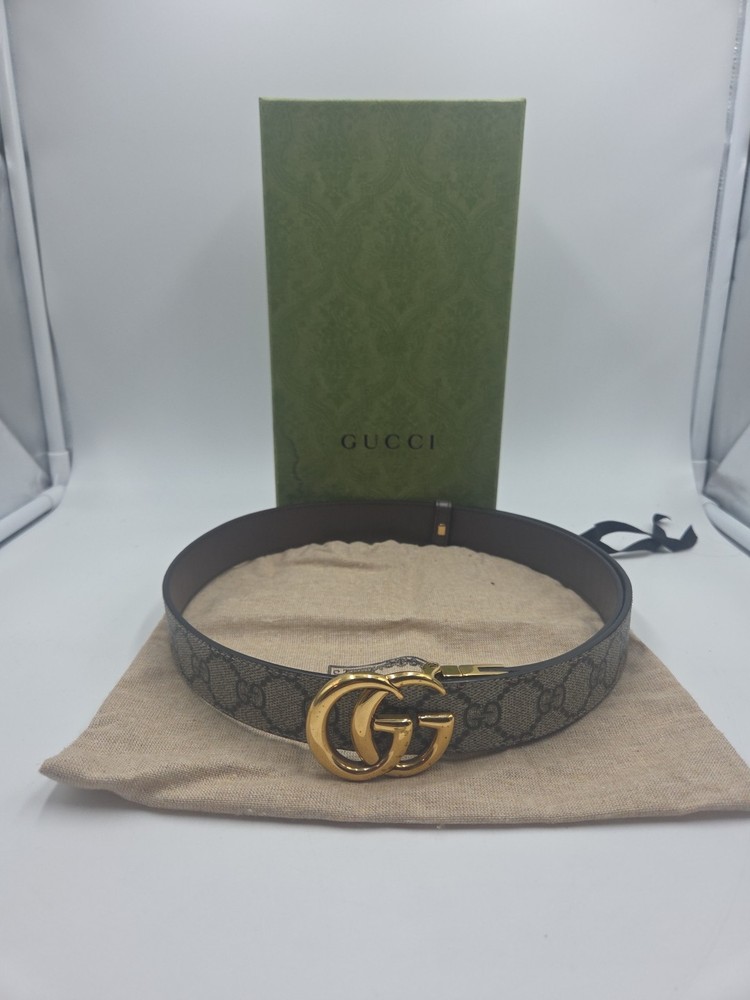 Gucci GG Buckle Leather Belt for Women Size 90 36