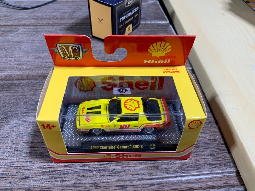 M2 MACHINES BOXED 1994 CHEVROLET CAMARO IROC-Z SHELL R84