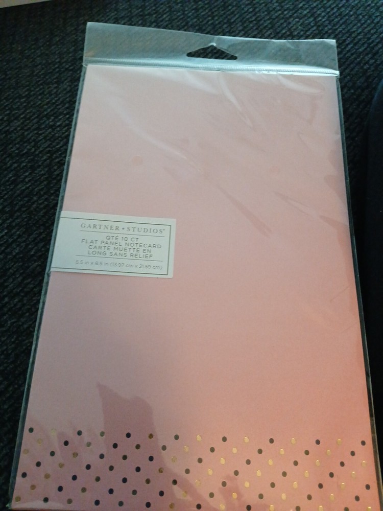 Gartner Studios Flat Panel Notecard Qty 10  5.5x8.5” Pink W/ Gold Accents #27505