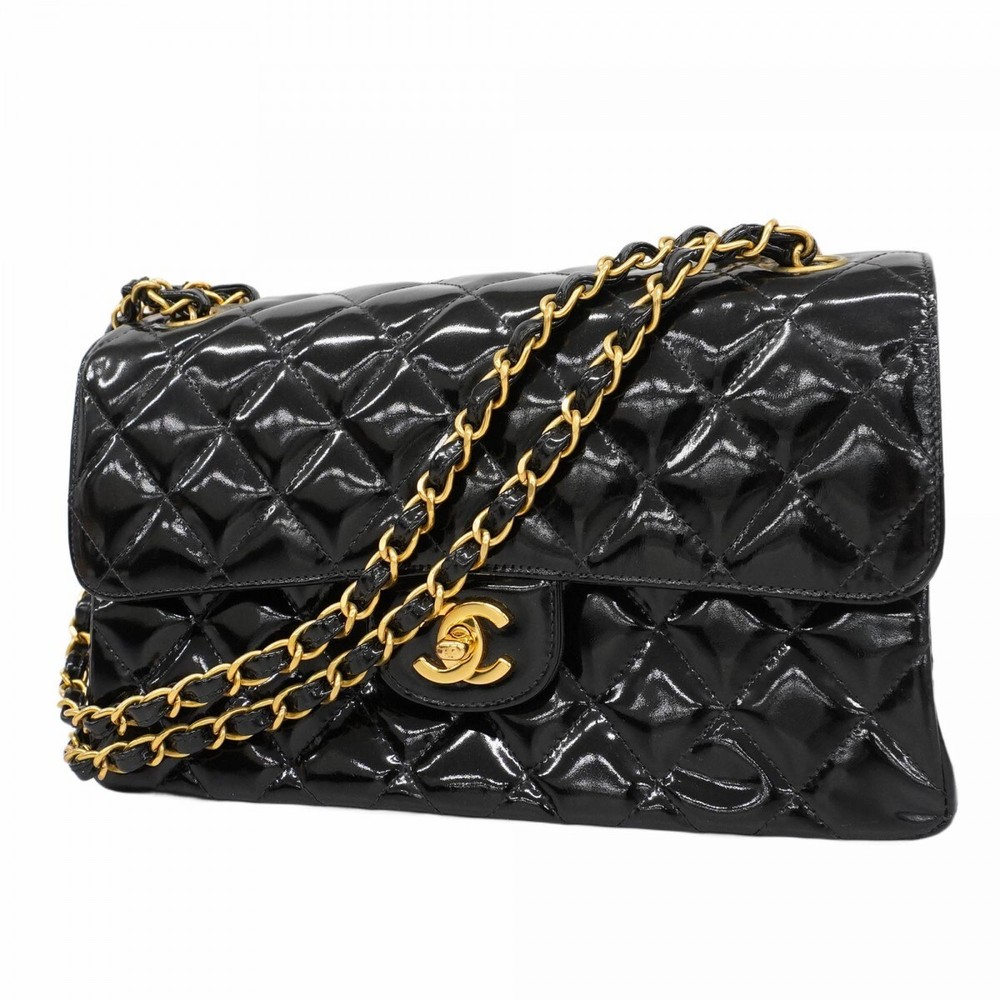 Chanel Matelasse W Chain Shoulder Bag in Patent Leather 530350