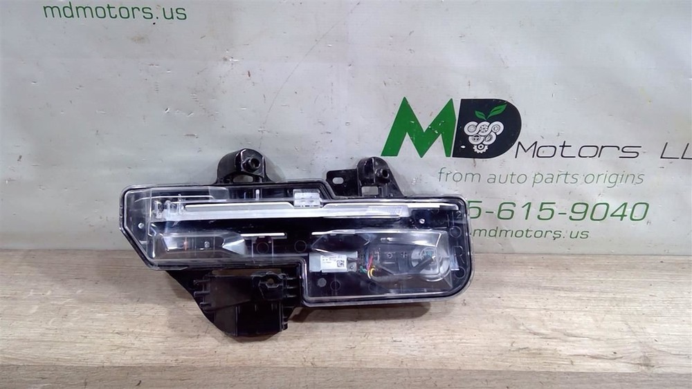 2020-2022 Mazda CX-30 Right Turn Signal Light OEM DFR5-51060