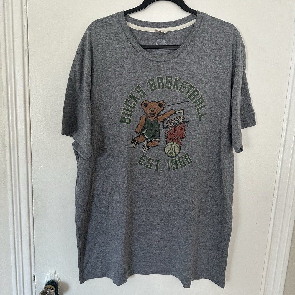 Homage Milwaukee Bucks Grateful Dead Bear T-Shirt Men’s Size 3XL
