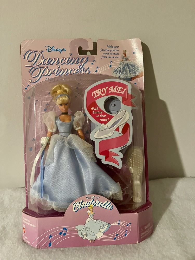 Disney Dancing Princess Collection, Cinderella 1996 plays music (OSNIB)