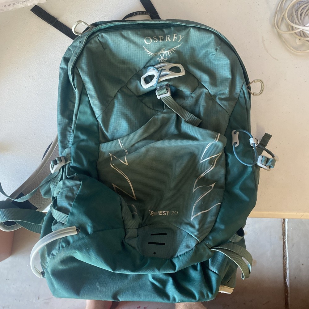 Osprey Tempest 20L Women's Lightweight Hiking Backpack XS/S in Jasper Green